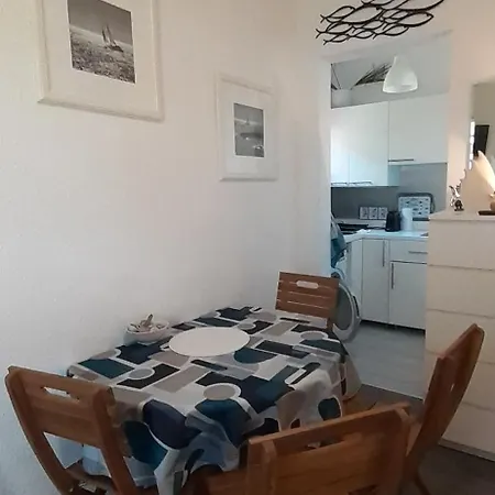 Apartamento Superbe Avec Place De Parking Acces Direct A La De Renecros A Pied Linge De Lit, Serviettes De Bain Et Menage De Fin De Sejour Inclus Bandol